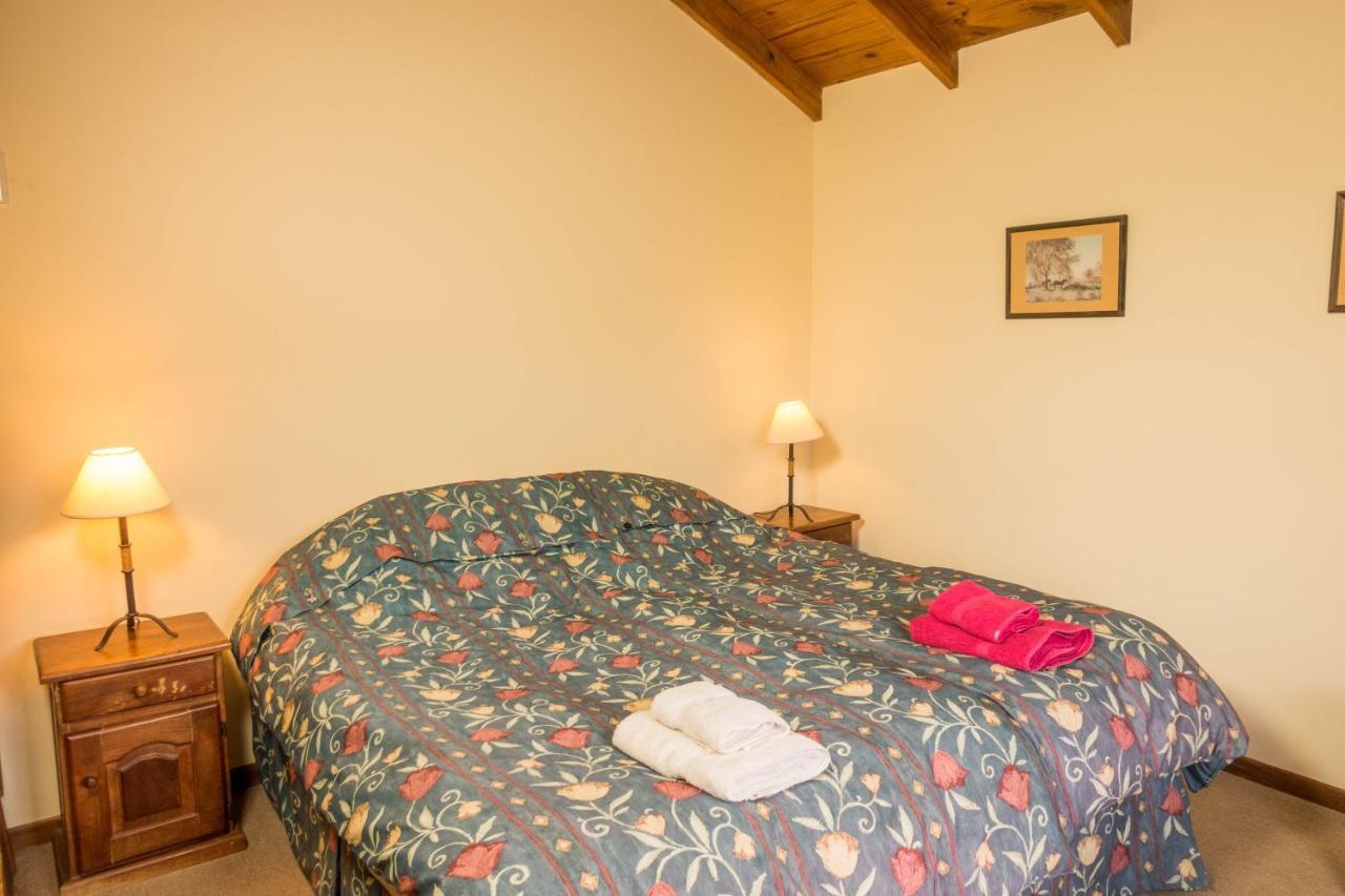 Aves Del Sur Villa Ushuaia Exterior photo